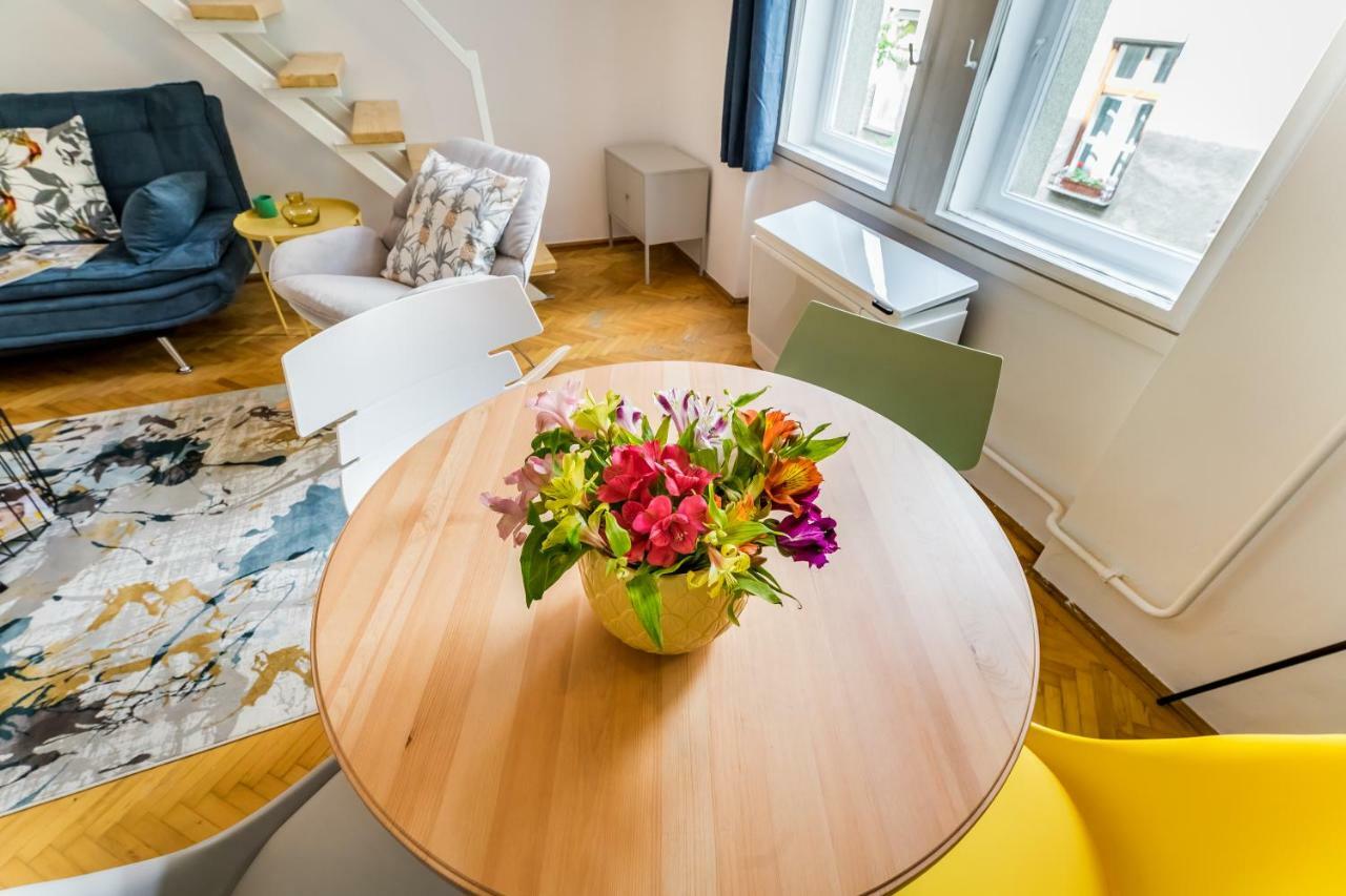 Bpr Azure Desire Studio Budapest Extérieur photo