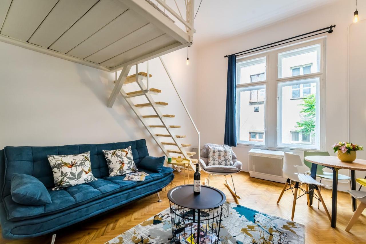 Bpr Azure Desire Studio Budapest Extérieur photo